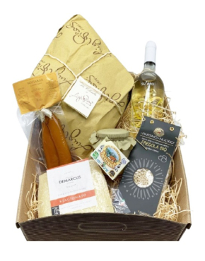 Cesto pasqua in famiglia (mare)